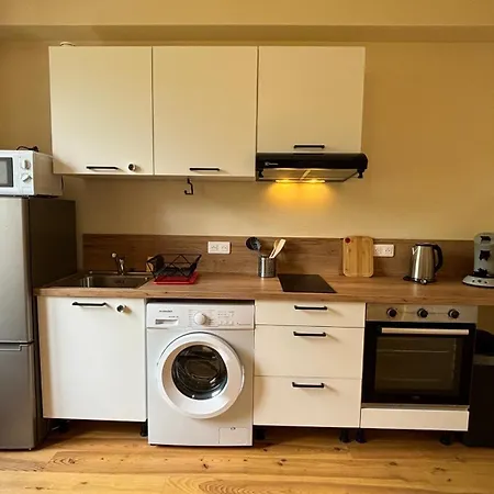 T2 Cocon Avec Balcon Et Parking Apartment