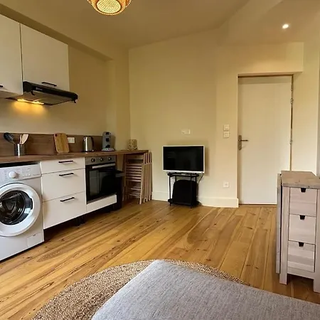 Apartment T2 Cocon Avec Balcon Et Parking *