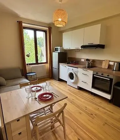 T2 Cocon Avec Balcon Et Parking * La Roche-sur-Foron