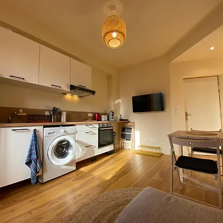 Appartement T2 Cocon Avec Balcon Et Parking La Roche-sur-Foron